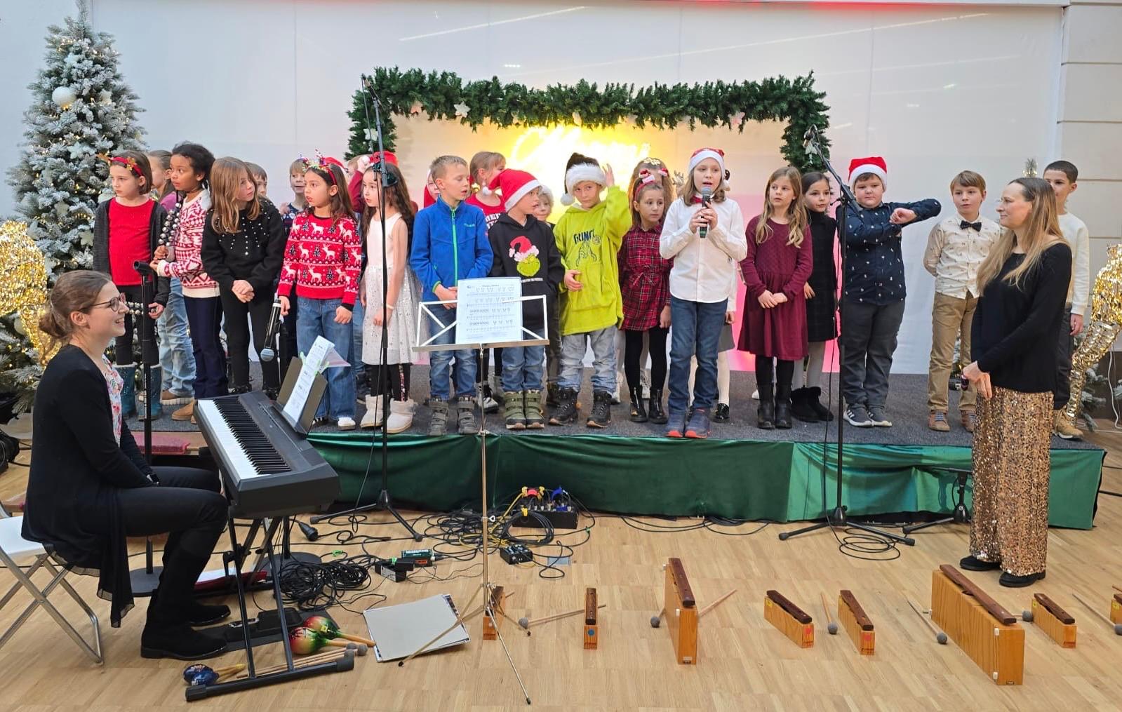 Adventliche Klänge in der Rosenarcade