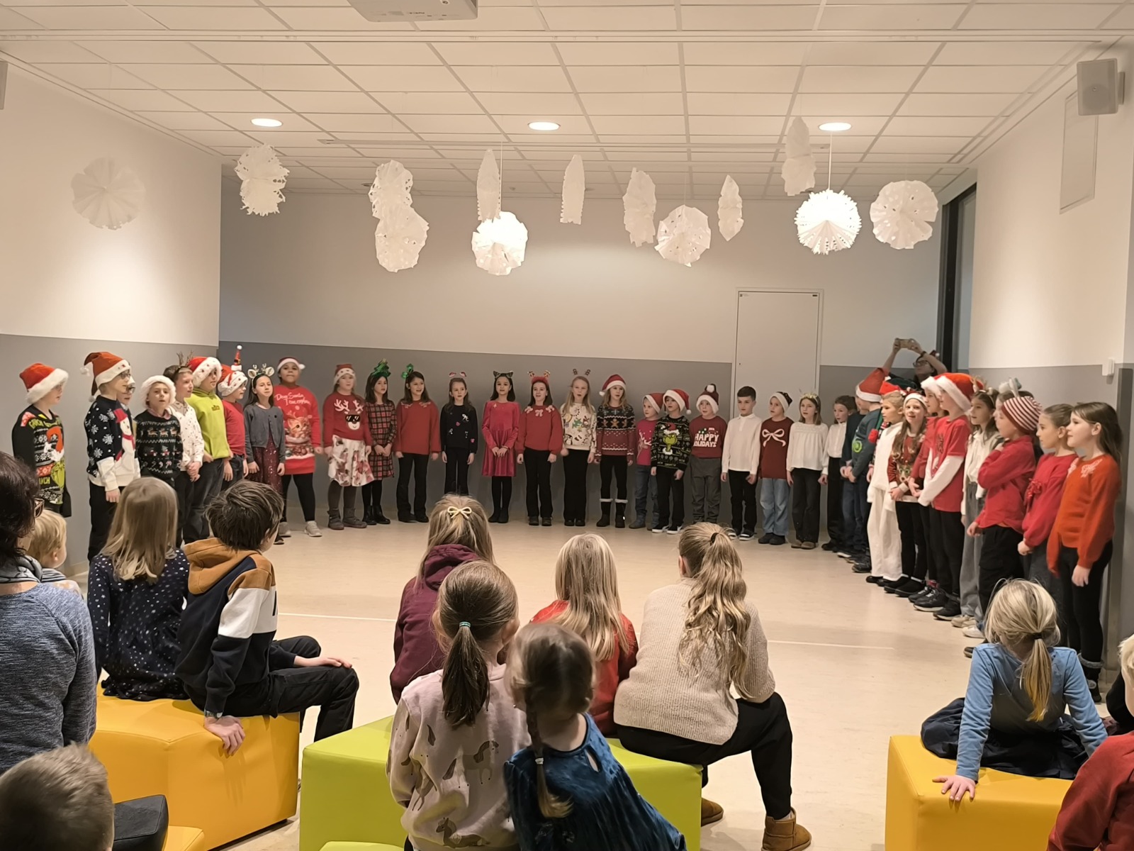 3a und 3d: Weihnachtskonzert