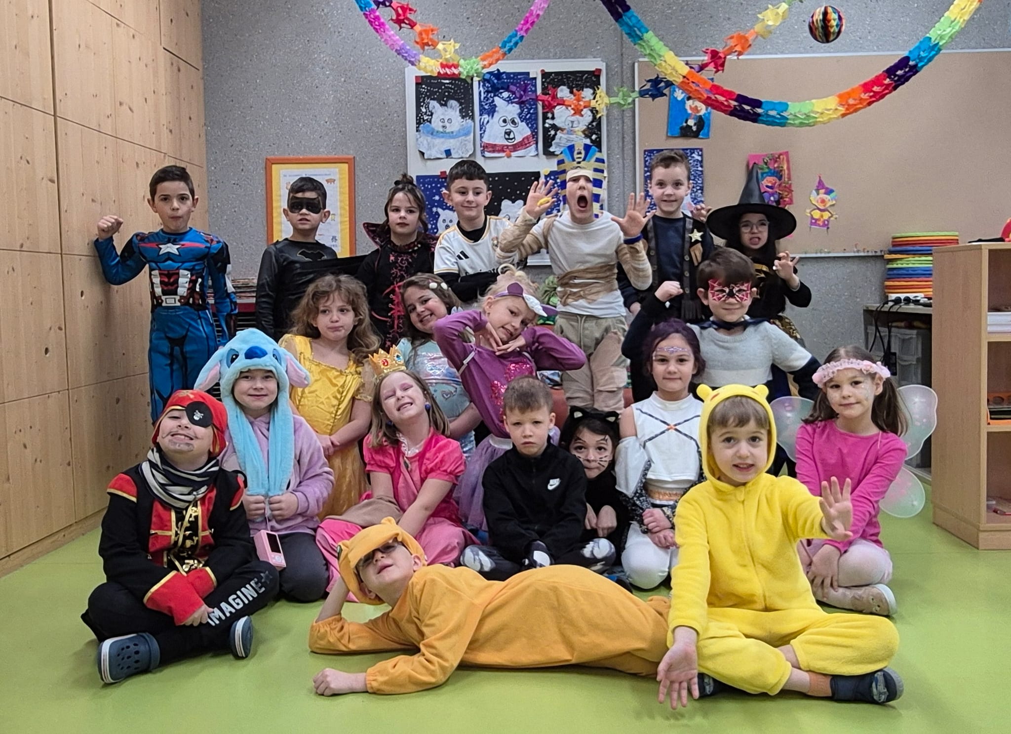 1a: Faschingsparty in der Monsterklasse