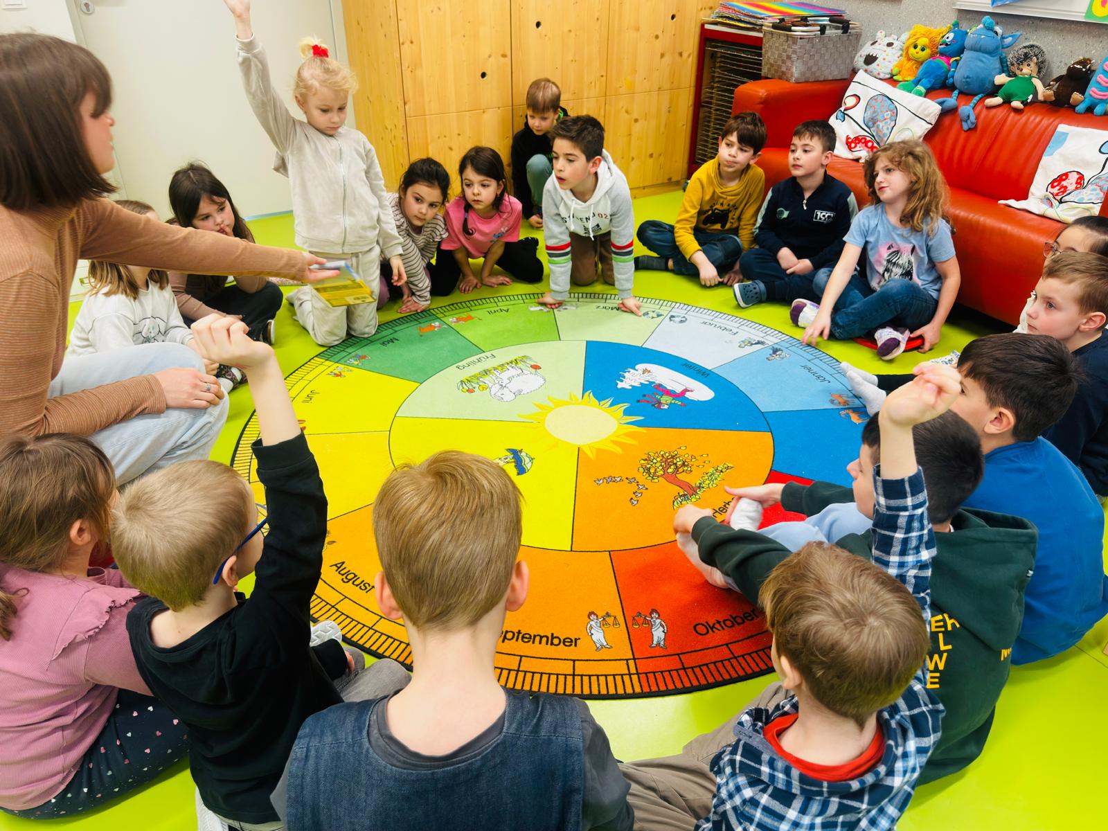 1a: Das Schulkino zu Besuch in der Monsterklasse